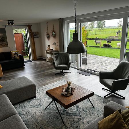 Vakantiewoning Le Garaazje 'S-Gravendeel Bagian luar foto