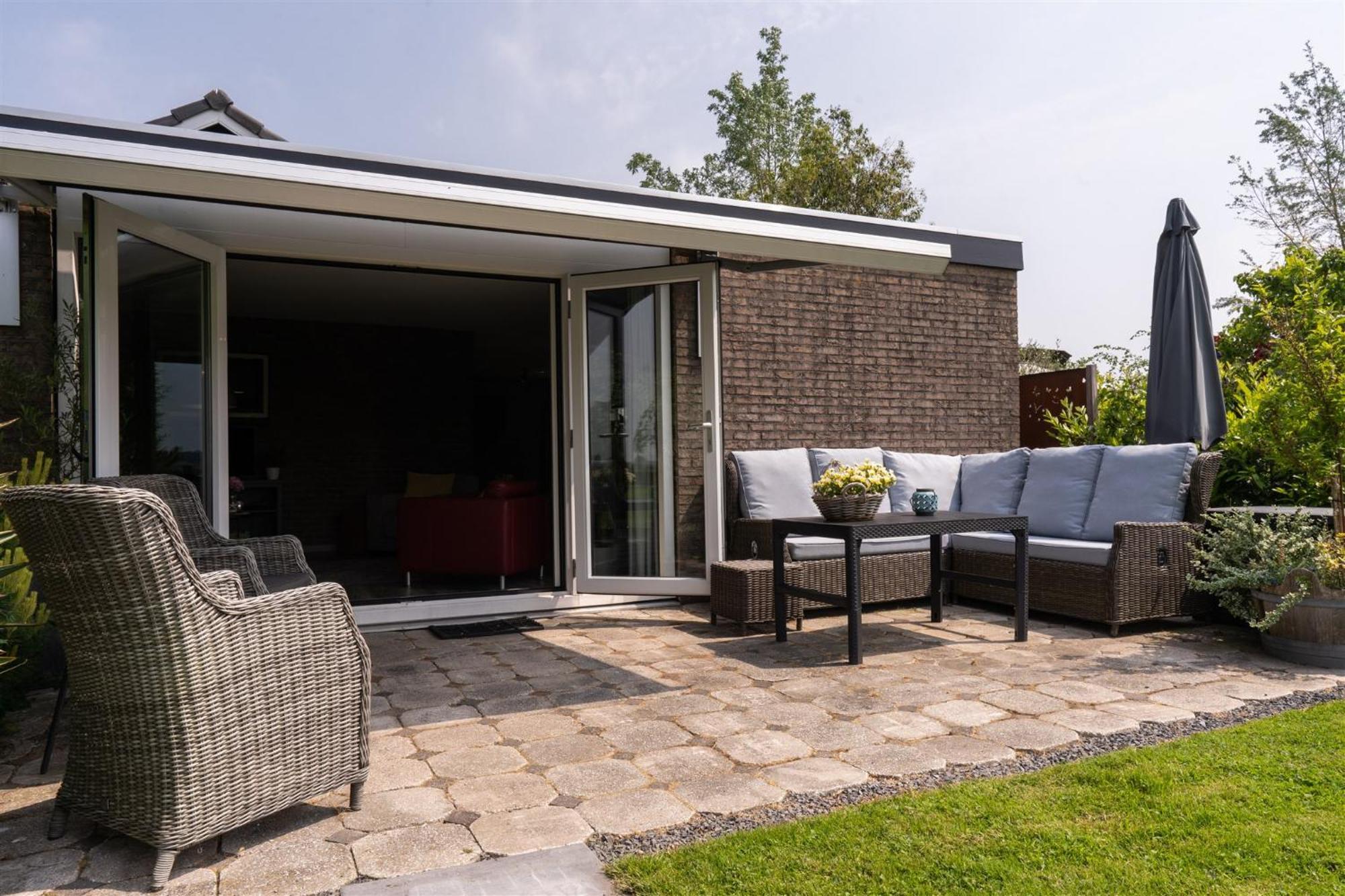 Vakantiewoning Le Garaazje 'S-Gravendeel Bagian luar foto
