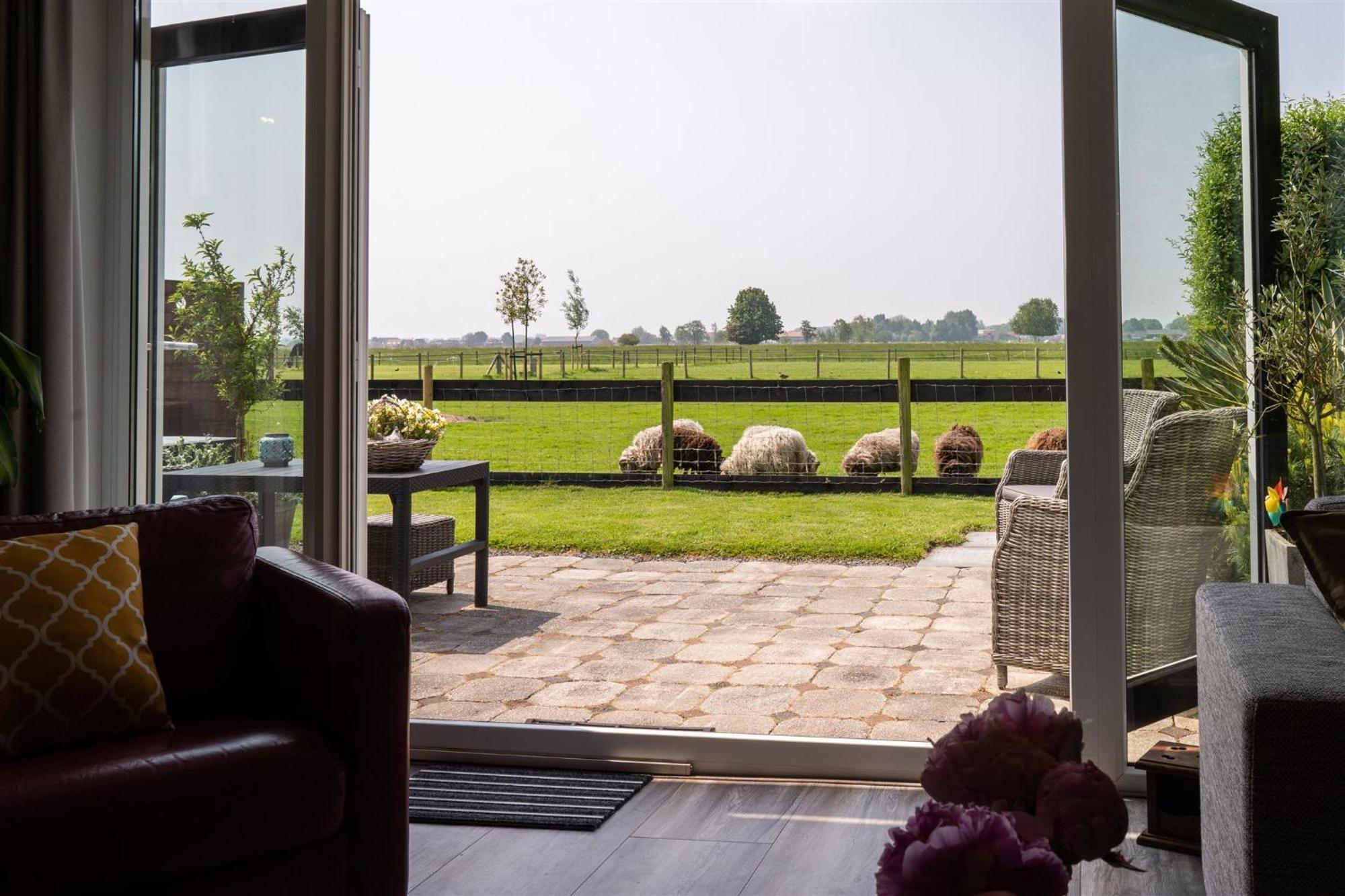 Vakantiewoning Le Garaazje 'S-Gravendeel Bagian luar foto
