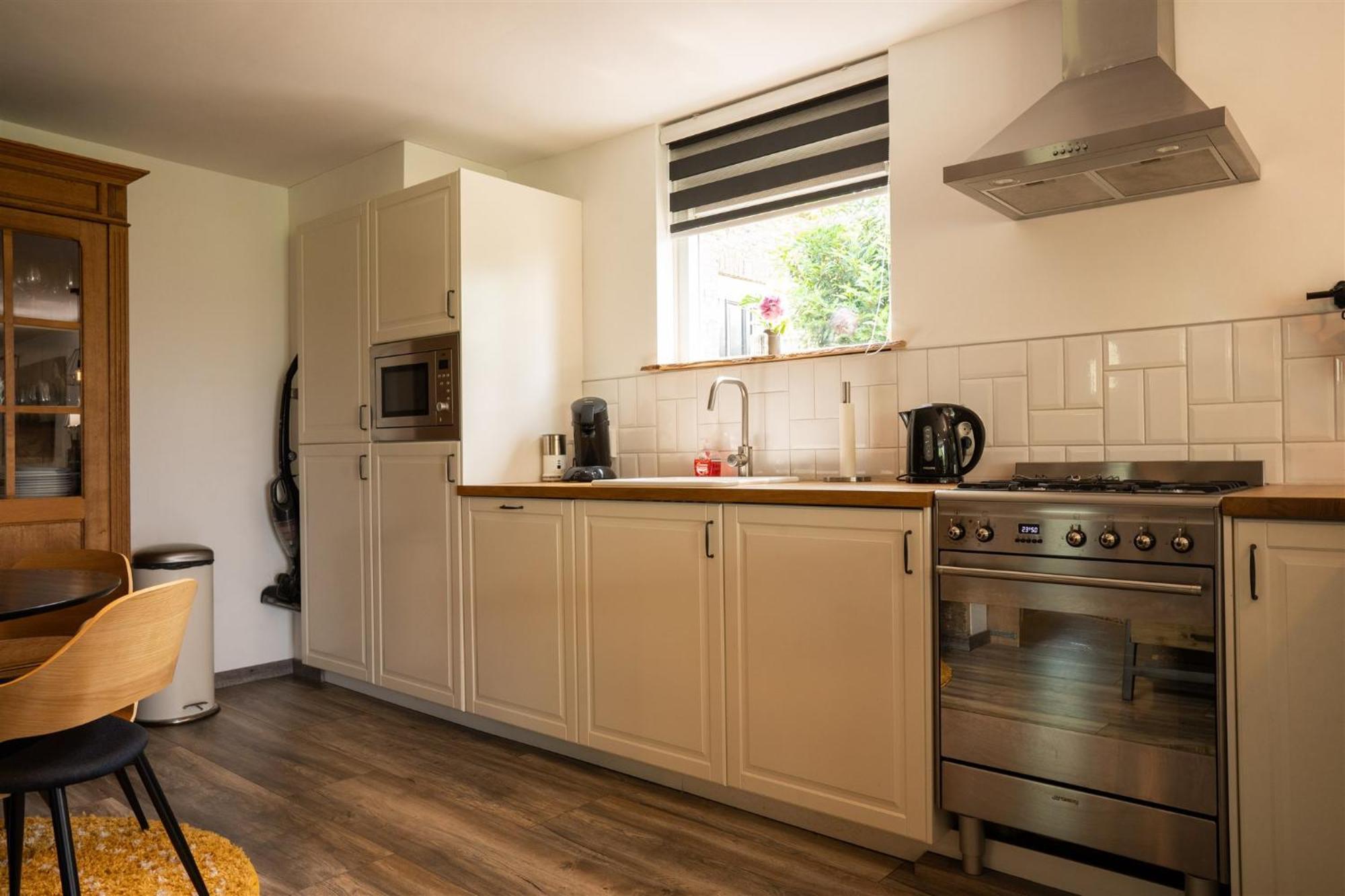 Vakantiewoning Le Garaazje 'S-Gravendeel Bagian luar foto